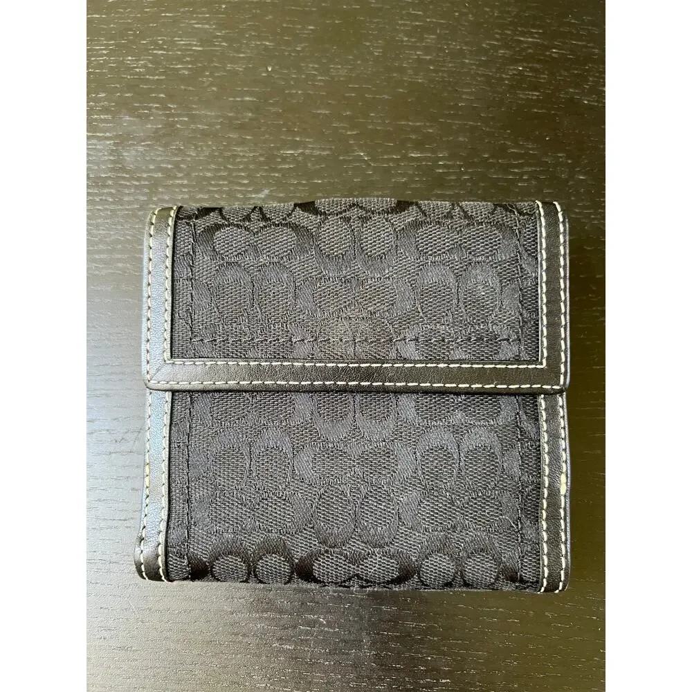 Coach Soho Black Jacquard Signature Buckle Bifold Wallet Vintage Y2K
